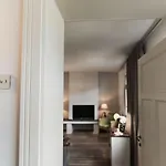 Bs