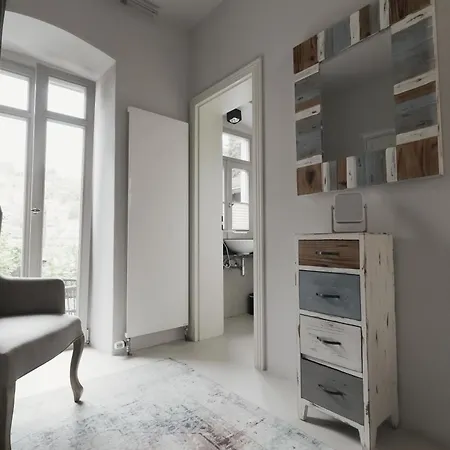 Apartment Bs